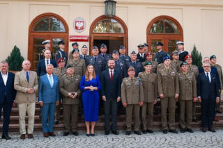 Władysław Kosiniak-Kamysz wręcza akty mianowania w Wojsku Polskim. Ważne zmiany i nowa rola dla generała Gołębiowskiego
