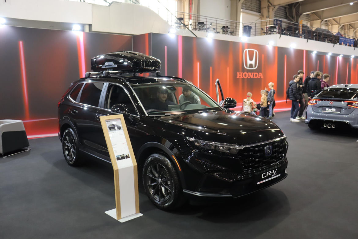 Poznań Motor Show - tak wyglądał piątek na MTP!