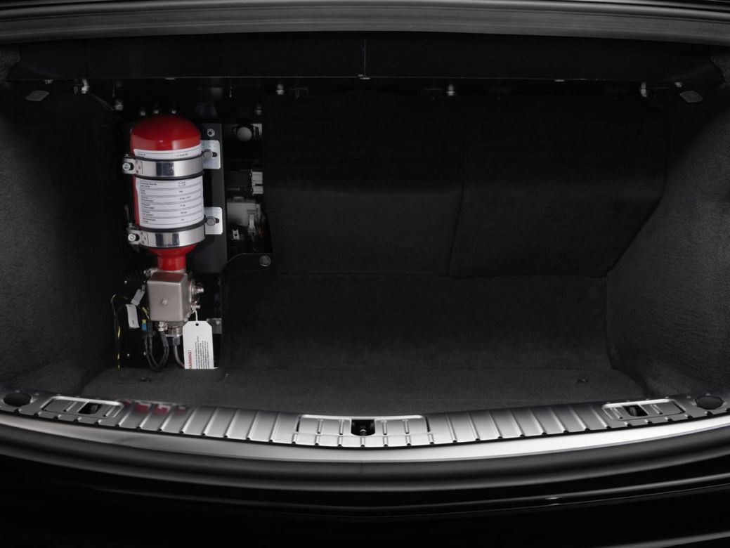 Mercedes S600 Guard