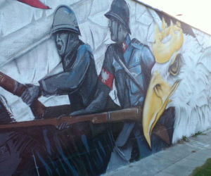 Nowy mural w Rzeszowie - orzeł w koronie, żołnierze i flaga na osiedlu Pobitno