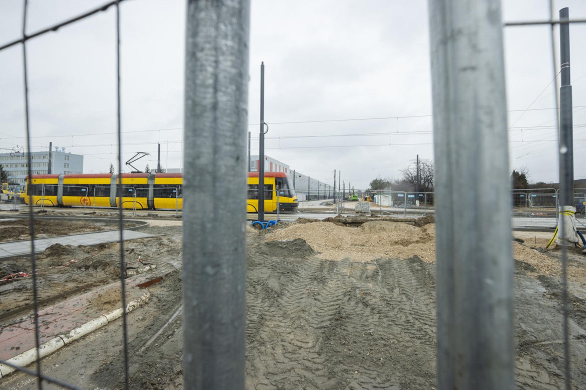 Budowa zajezdni na Annopolu opóźniona. Tramwajarze nie mogą się przeprowadzić