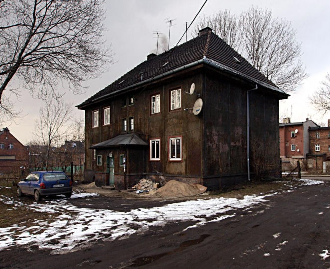 Ulica Cmentarna 7d w Zabrzu