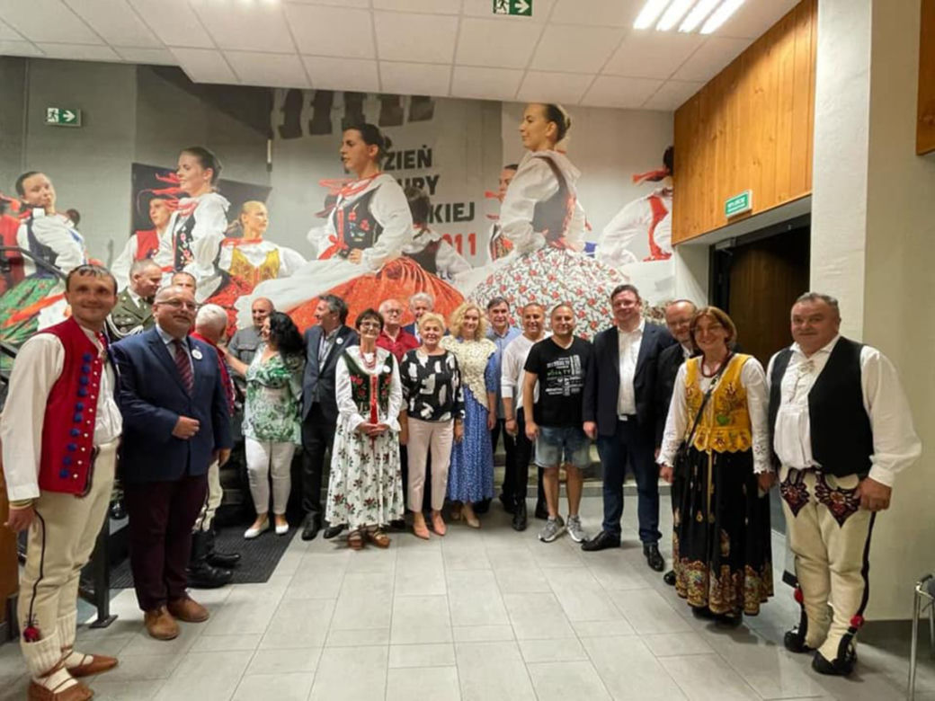 Poseł PiS na koncercie