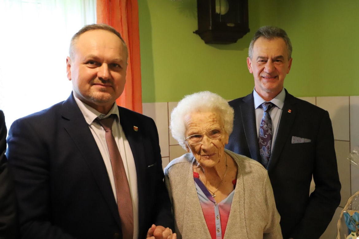 Pani Maria skończyła 100 lat. Doczekała się praprawnuków