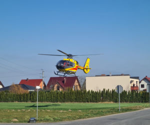 Żerków: Zderzenie samochodu z motocyklem! Kierująca ZIGNOROWAŁA znaki! Lądował helikopter LPR