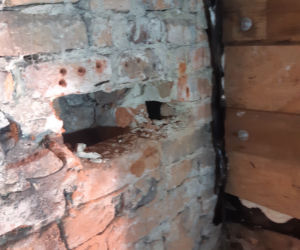 Inskrypcje więźniów aresztu przy 11 Listopada 66