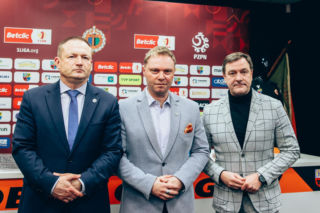 Trener Łukasz Becella zostaje w Chrobrym Głogów