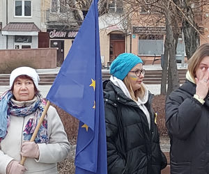 Starachowice solidarne z Ukrainą. Wiec poparcia na Rynku