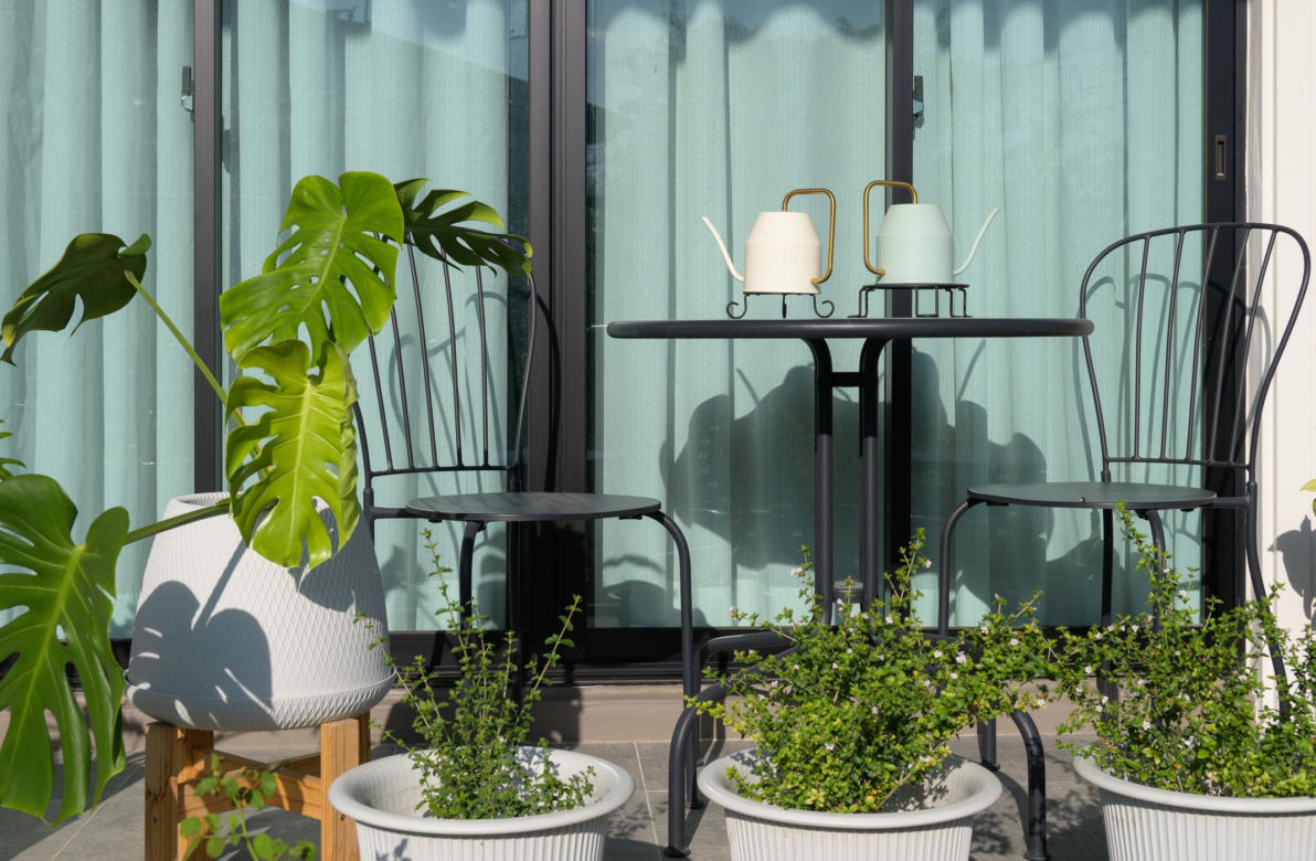 Balkon pełen zieleni