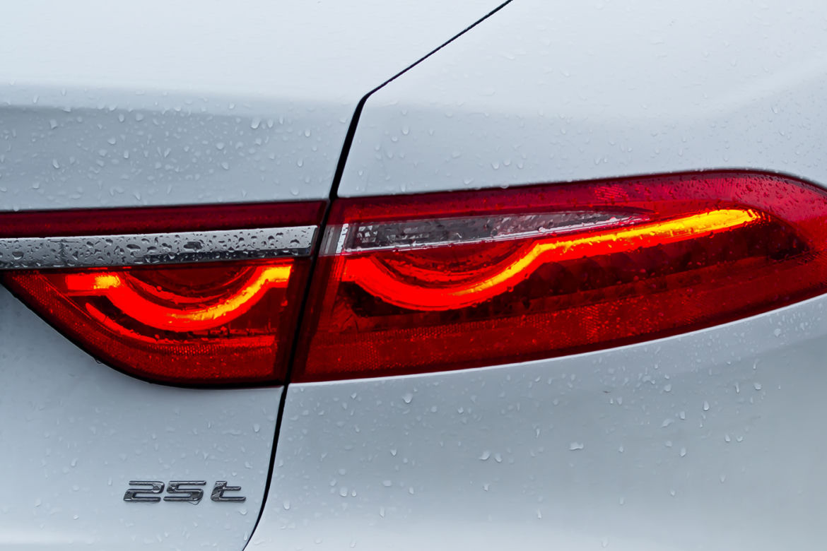 Jaguar XF 2.0 GTDi Prestige