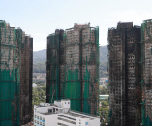 Hongkong pogrążony w żałobie po tragicznym pożarze wieżowców. Liczba ofiar wzrosła do 146