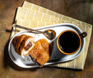 Międzynarodowy Dzień Rogalika. Czy Polacy pokochali te pyszne słodkości? 