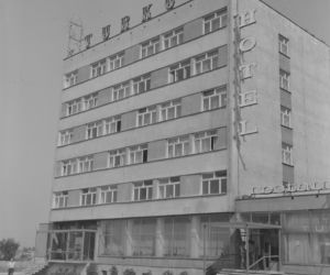 Budowa hotelu Turkus przy ul. Zwycięstwa. 1973 rok
