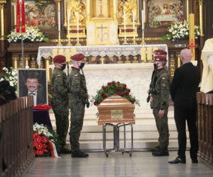 Pogrzeb Krzysztofa Krawczyka. Nabożeństwo żałobne w łódzkiej archikatedrze