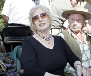 Daniel Olbrychski utrzymuje kontakt z Beatą Tyszkiewicz. Zdradził kulisy ich relacji