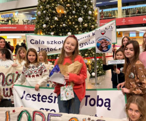 Marianna Kłos leci na Eurowizję Junior. Tak wyglądało pożegnanie na lotnisku!