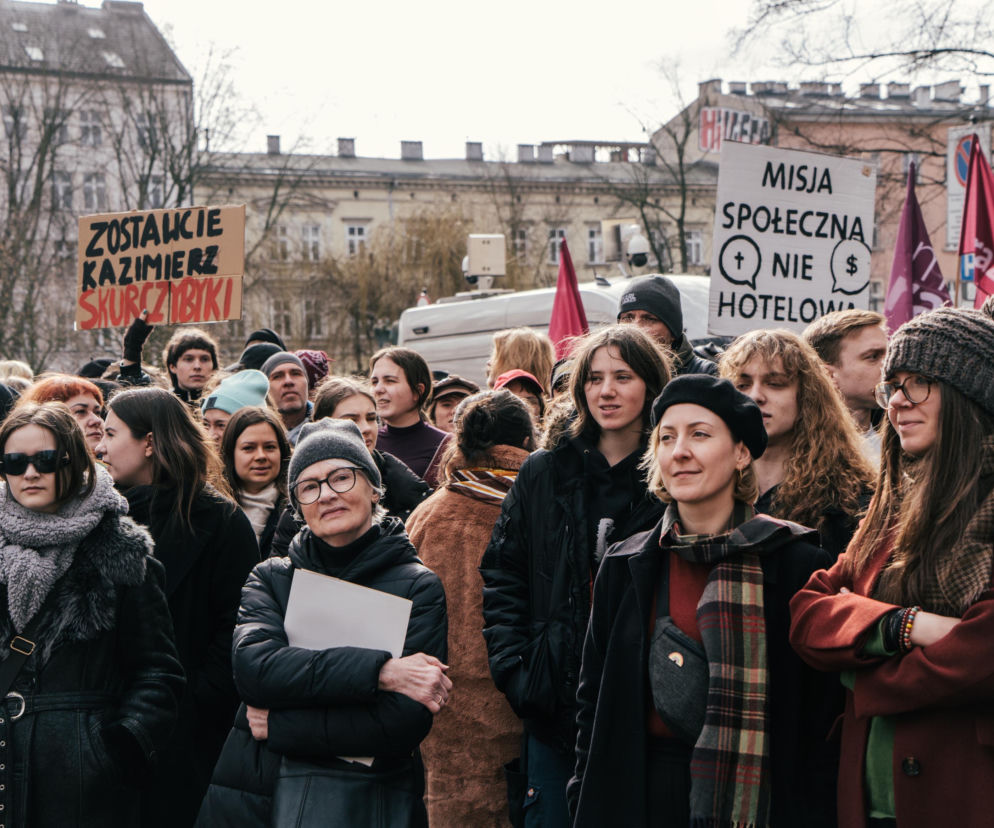 Protesty na krakowskim Kazimierzu w obronie kamienic