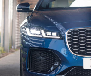 Nowy Jaguar XF (2021)