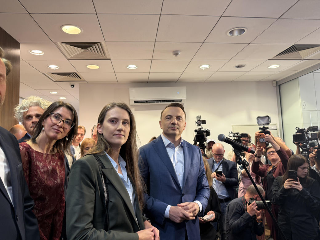 Łukasz Gibała po I turze w Krakowie. Wbił szpilę „warszawskim politykom”