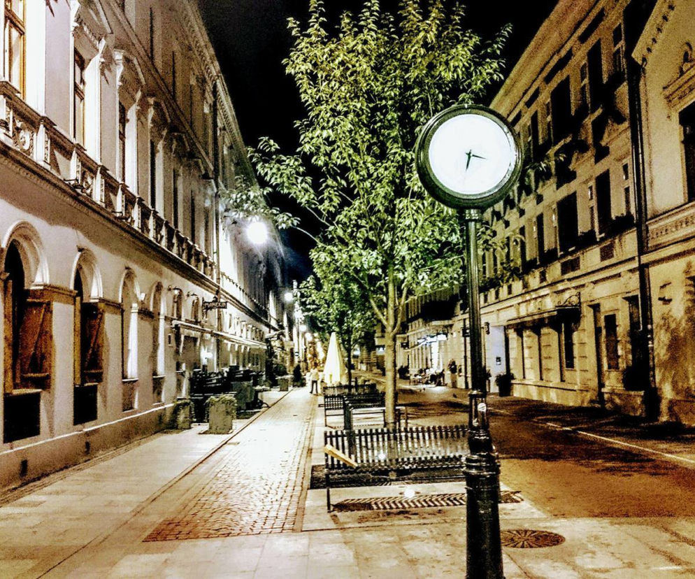 Podwórzec na 6 Sierpnia w Łodzi