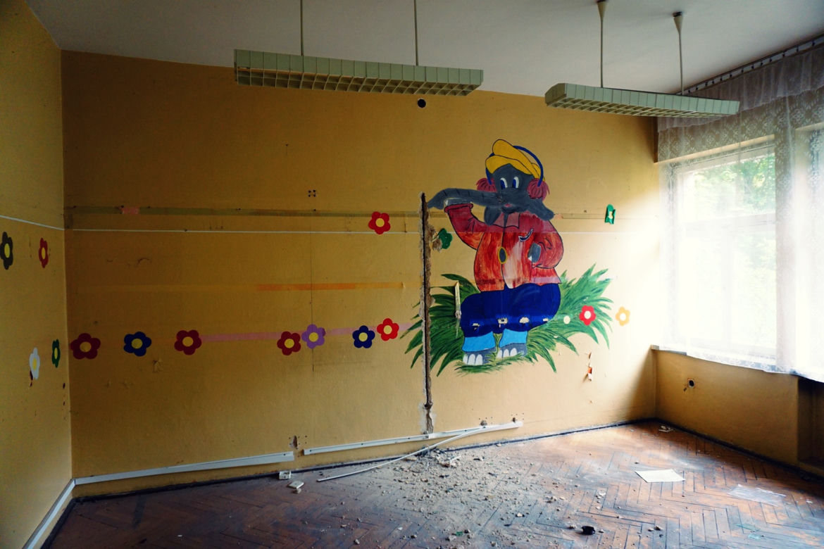 Opuszczony szpital rehabilitacyjny dla dzieci w Wielkopolsce [GALERIA]