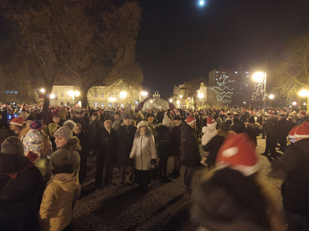 Rozbłysła świąteczna iluminacja Radomia