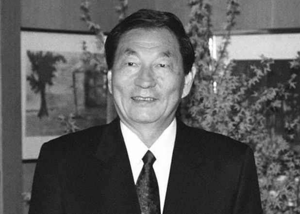 Nie żyje Zhu Rongji. Były premier Chin miał 97 lat