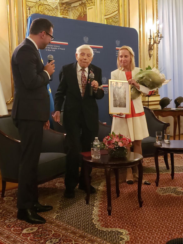 Obchody 81. rocznicy wybuchu Powstania Warszawskiego w Nowym Jorku