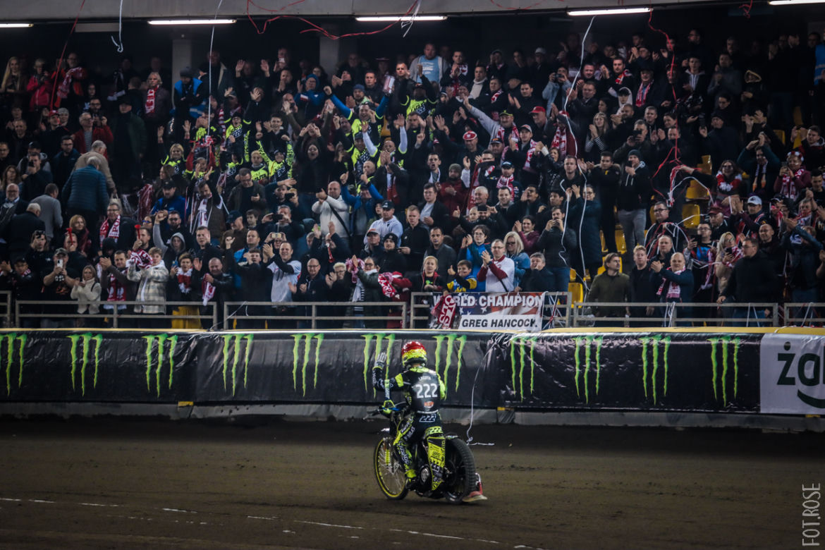 Grand Prix Polski w Toruniu. Łaguta wygrał na Motoarenie. Zdjęcia kibiców i zawodników 