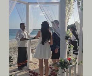 Skiba powiedział TAK na Malediwach! Ślub na plaży i noc poślubna jak z bajki