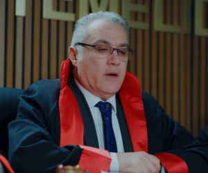 Dziedzictwo, odcinek 1049: Aynur chwilowo odzyska wolność i odsunie od siebie Sinana. Przed czym chce go chronić?