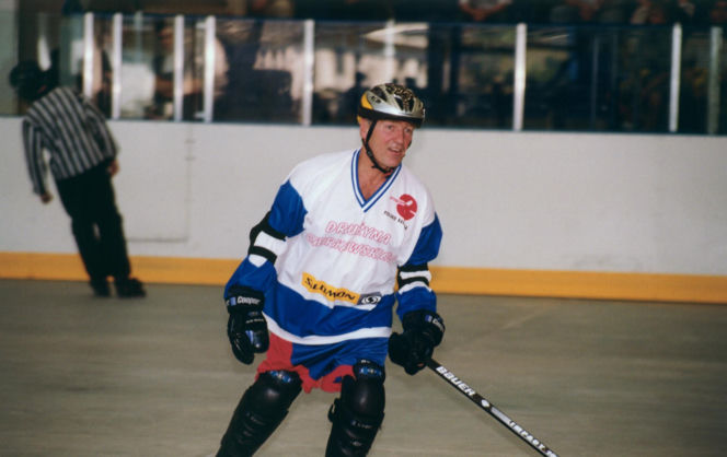 Karol Strasburger ćwiczy