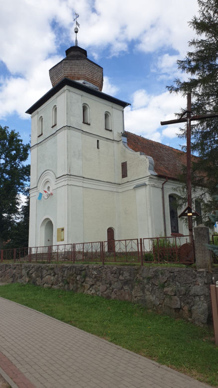 Ksiądz spadł z nieba