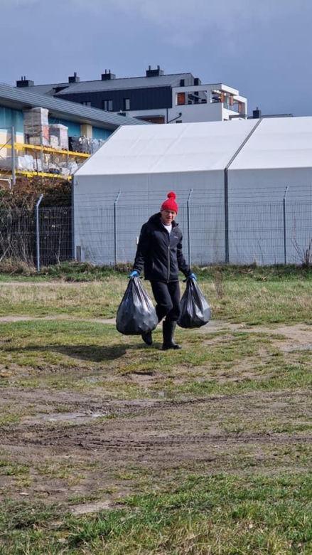 Powitanie wiosny nad siedleckim zalewem i akcja sprzątania
