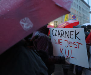 Protest przeciwko Lex Czarnek przez Sejmem