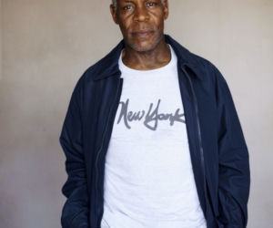 Touch. Arthur Teller (Danny Glover)