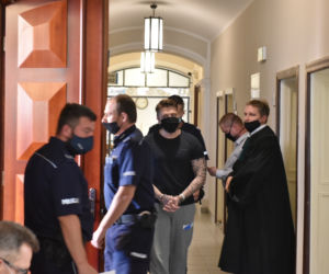 Bartosz T. Suweren skazany przez toruński sąd. Trafi za kratki