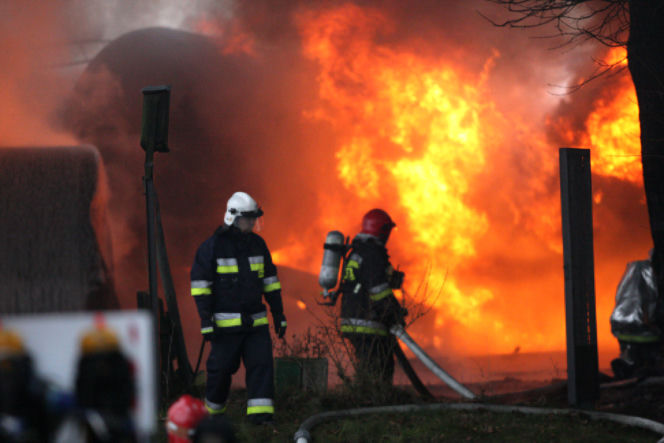 Pożar wagonów pociągów w Białymstoku 