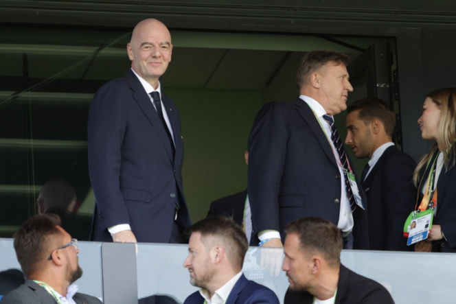 Cezary Kulesza wita Gianniego Infantino