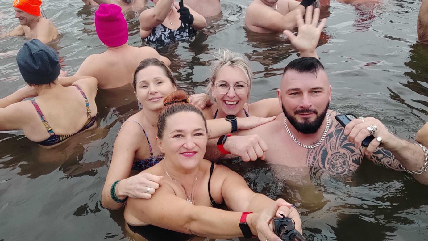 To najgorętsza aktywność każdej zimy! Morsy z woj. lubelskiego już rozpoczęły sezon!