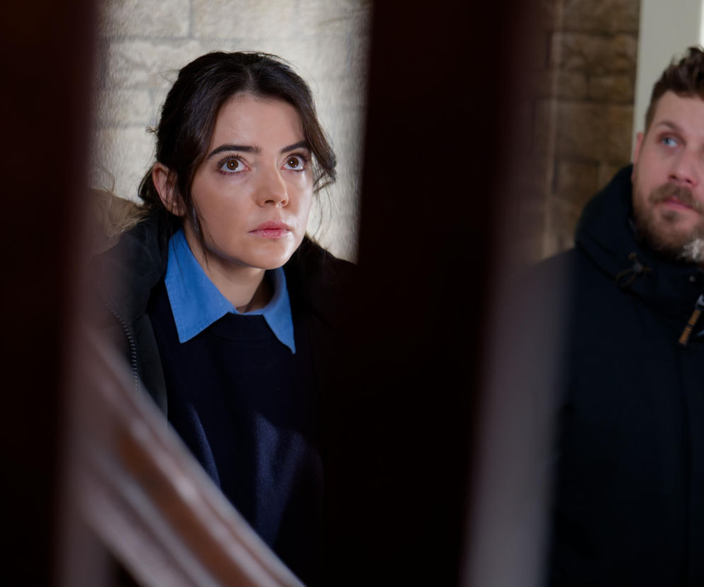 Uroczysko, odcinek 213: Morderca wciela w życie mroczną baśń, a jej autorka staje się ofiarą makabrycznej zbrodni