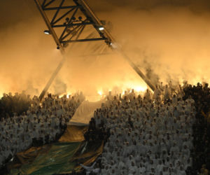 Kibice nie zawiedli podczas meczu Legia - Widzew. Efektowne zdjęcia z trybun