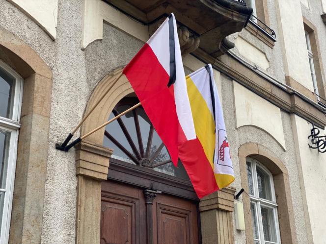 Jelenia Góra: Pogrzeb 11-letniej Danusi. Całe miasto pogrążone w smutku