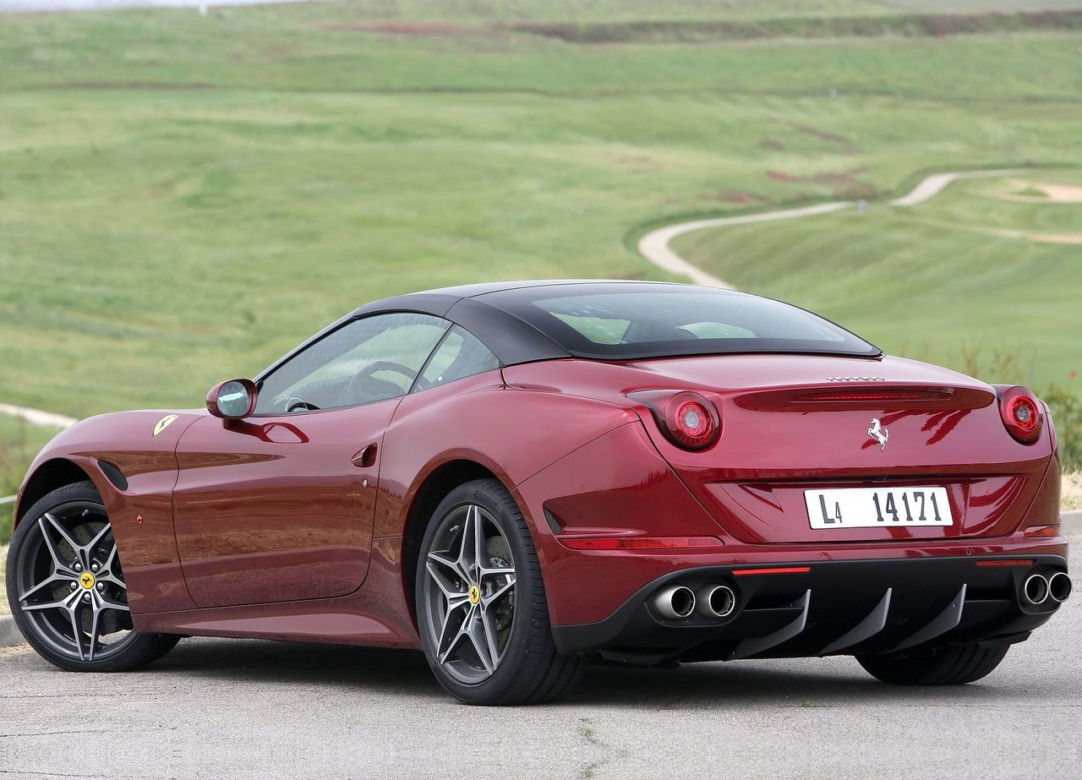 Ferrari California T
