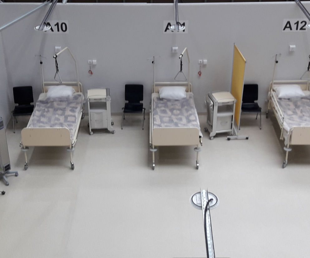 Szpital tymczasowy w CWK - sale dla pacjentów