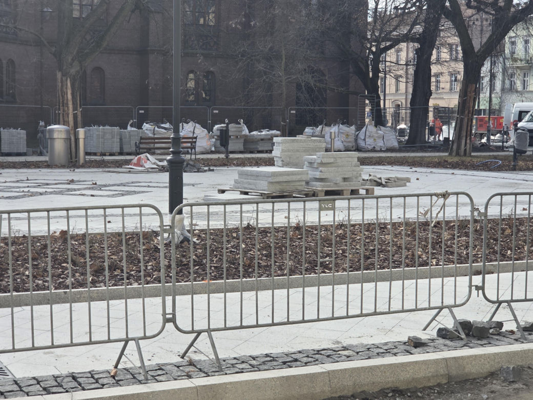 Tak teraz wygląda Plac Wolności w Bydgoszczy. Zaglądamy na plac budowy!