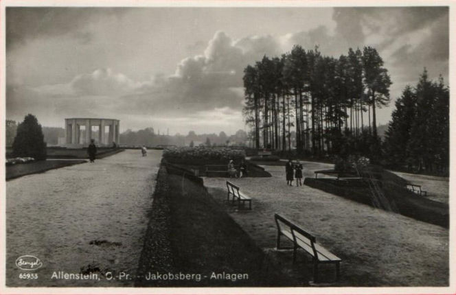 Tak przez lata zmieniało się olsztyńskie Jakubowo. Po dawnym ośrodku rekreacyjnym nie ma znaku