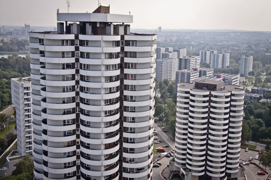 Blok Sprzeczna 4 w Warszawie