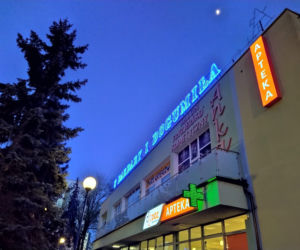 Historyczny neon znów rozświetla ulice Kalisza