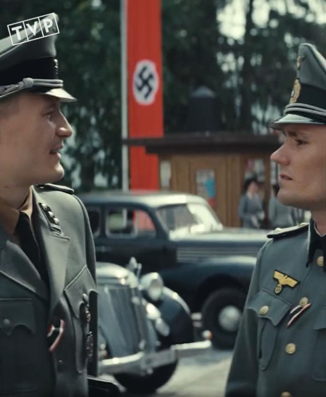 Zatoka szpiegów 2 sezon odc. 2. Heinrich Engel (Michał Balicki), Franz Neumann (Bartosz Gelner)